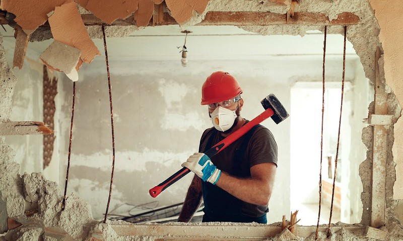 using-sledgehammer-woodsmith